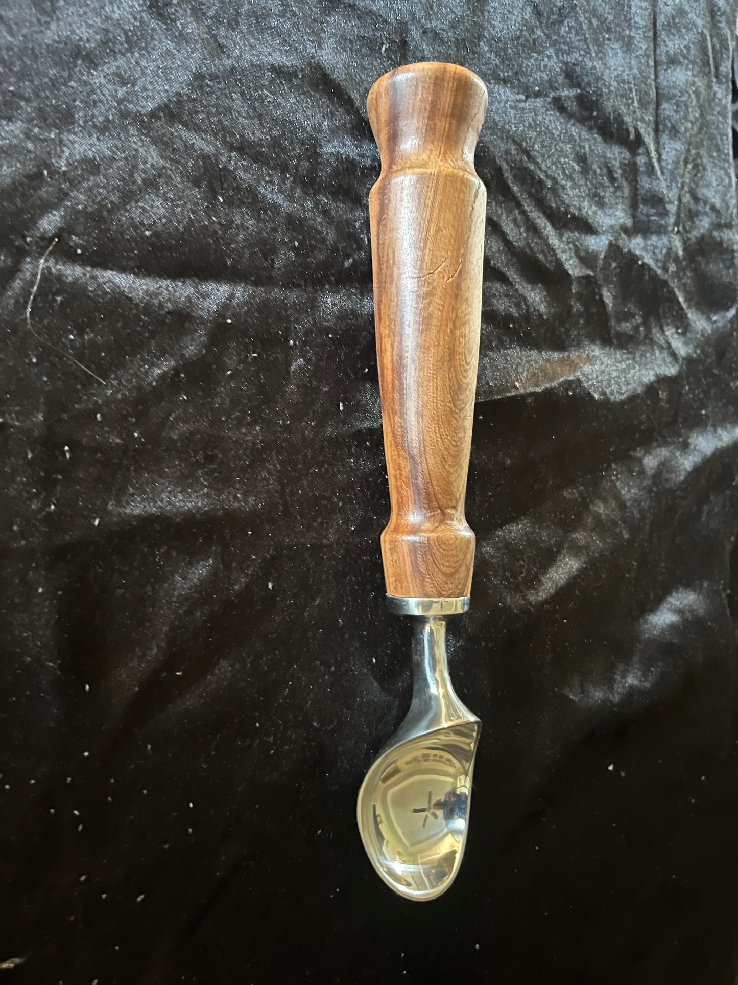 Elm Ice Cream Scoop