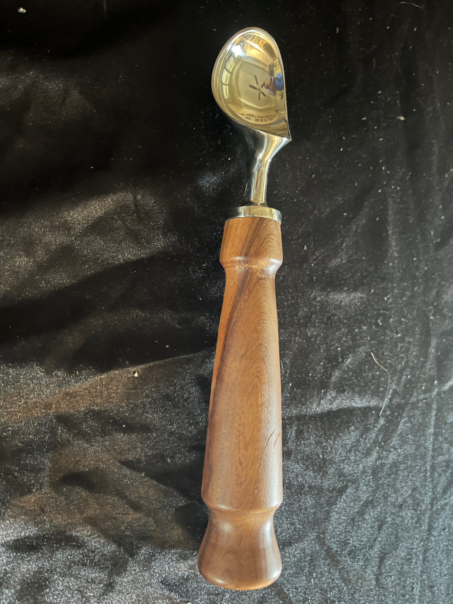 Elm Ice Cream Scoop