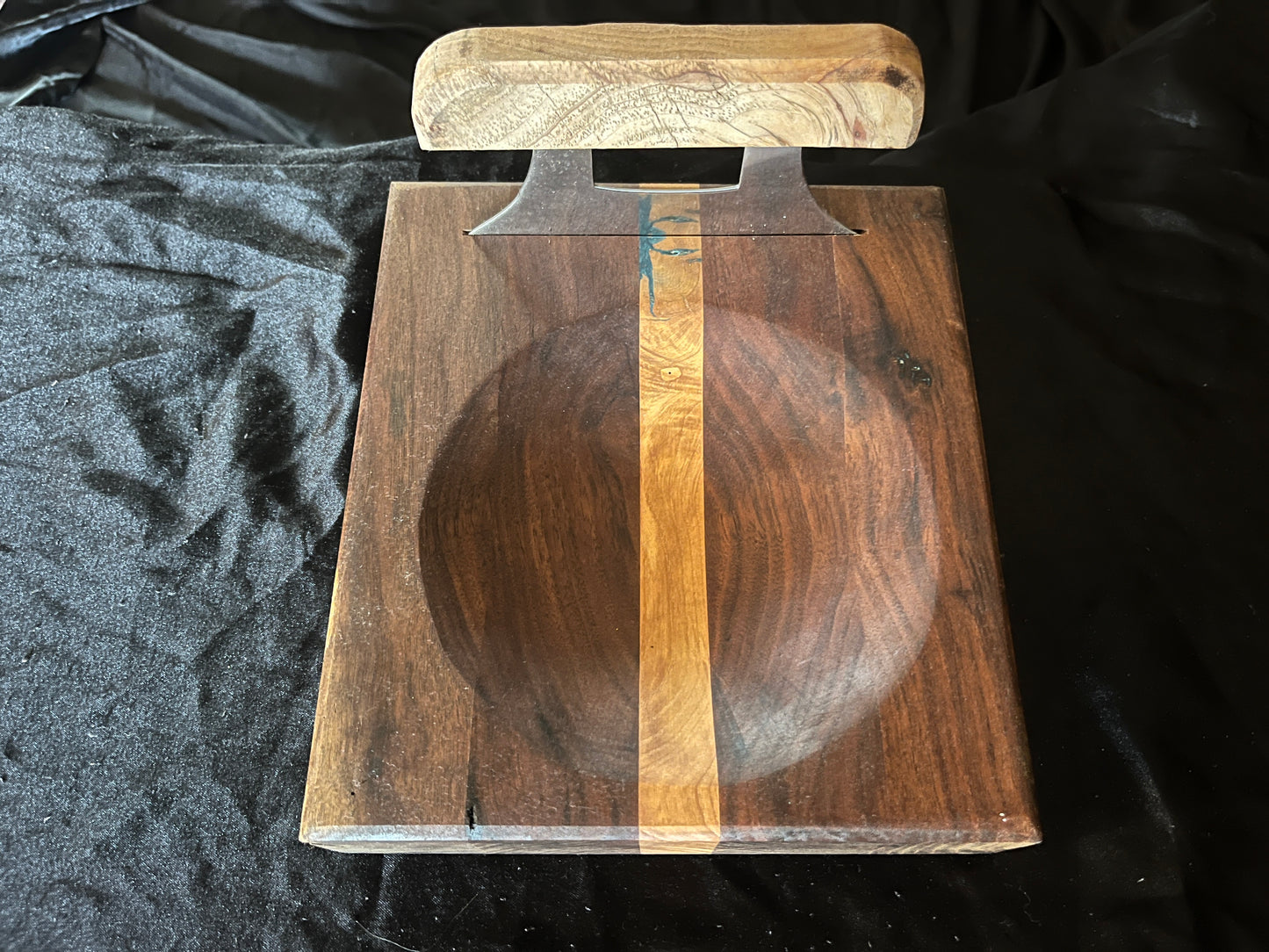 Walnut/Sweet Gum Ulu with Knife
