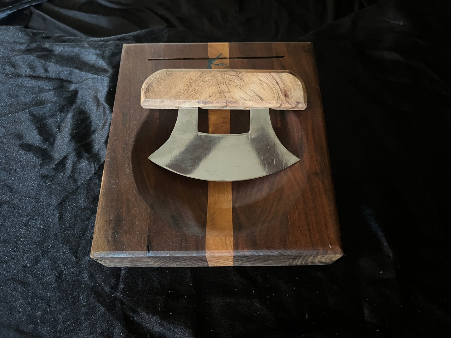 Walnut/Sweet Gum Ulu with Knife