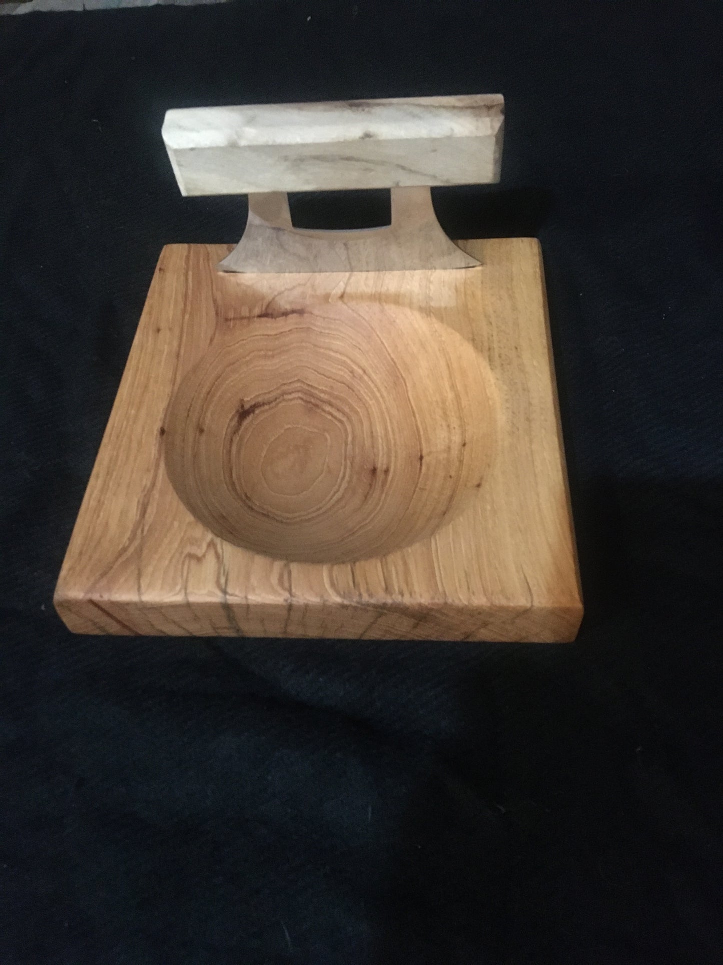Texas Pecan Ulu Bowls with Knives